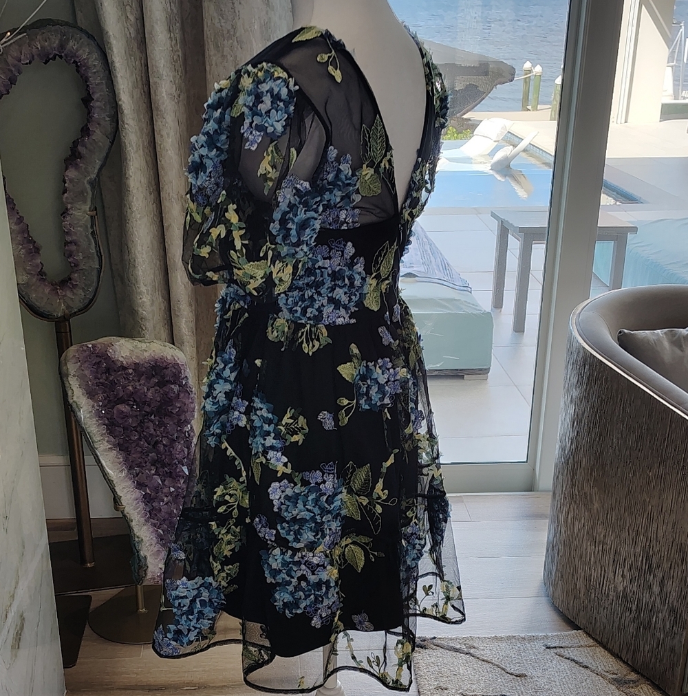 Dress the Population Black and Blue Floral Mini Dress - Picture 5 of 11